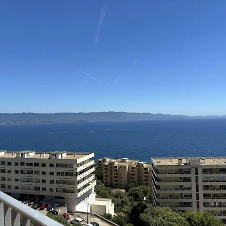 1 Piece Avec Parking A - Fr-1-61-642 * Ajaccio (Corsica)
